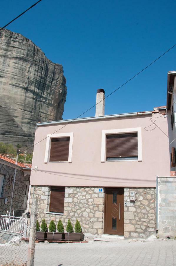 Historic Luxury House In The Heart Of Meteora Villa Kalampáka Dış mekan fotoğraf